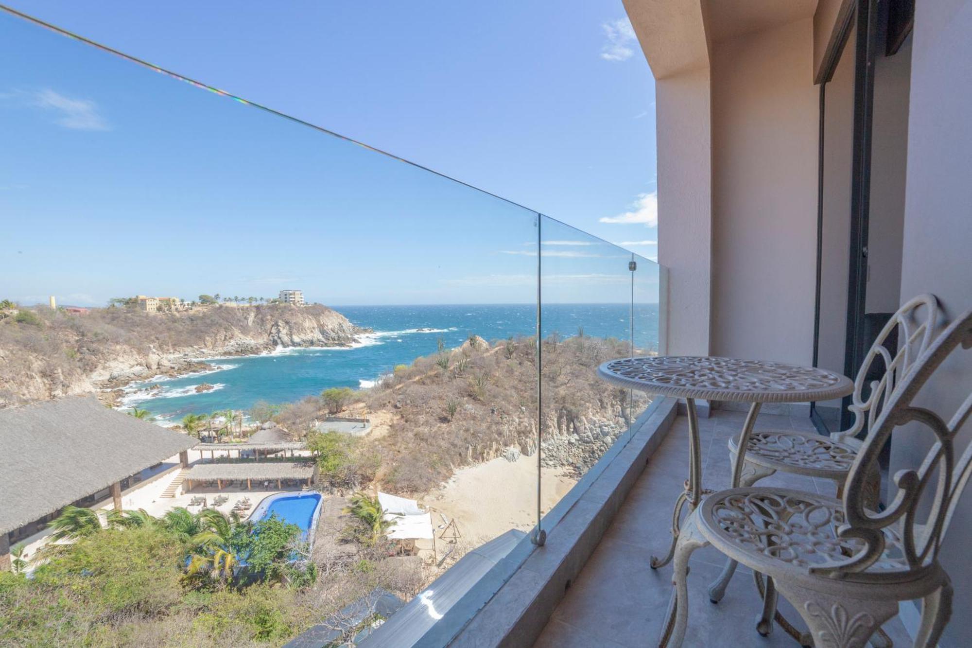 Twin Room with Sea View